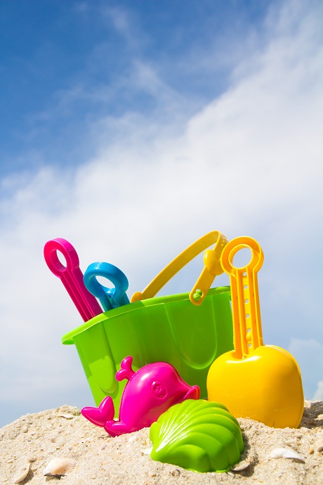 shovel pail beach toys