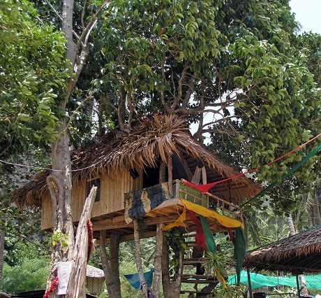 creative treehouse