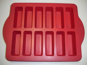 davison designed silicone dessert bar pan