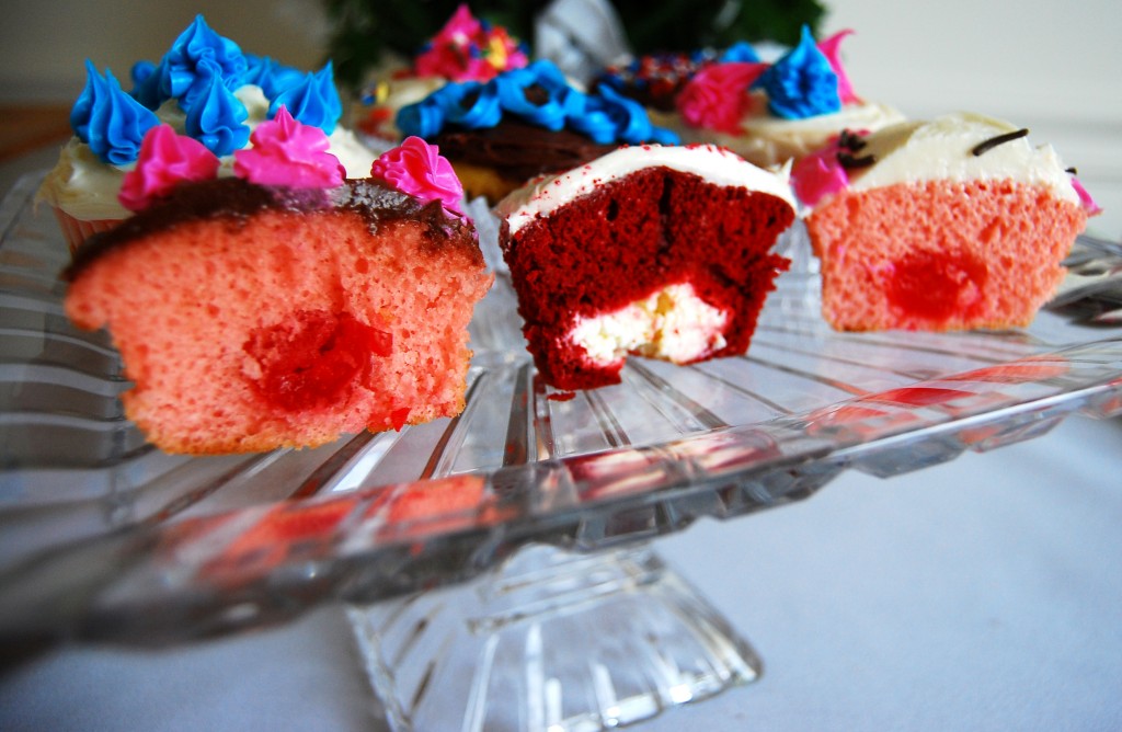 davison design surprise pan cupcakes